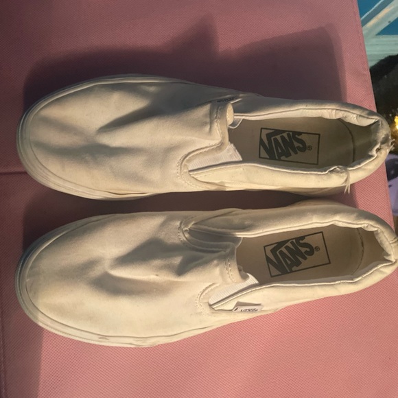 vans - Picture 3 of 3